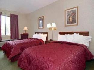 Days Inn & Suites By Wyndham Hickory Room photo